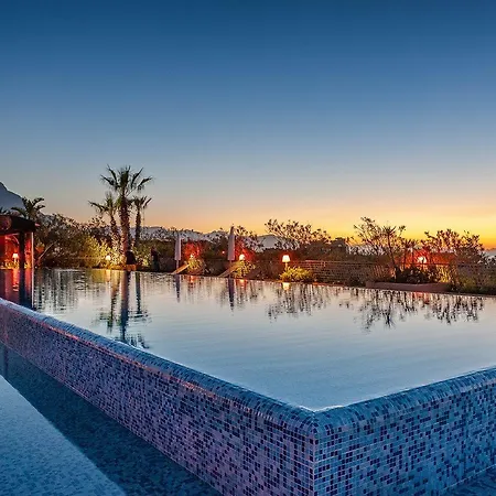 Hotel Acacia Parco Dei Leoni 4*