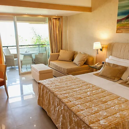 Hotel Acacia