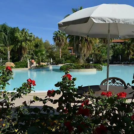 Ξενοδοχείο Acacia 4*