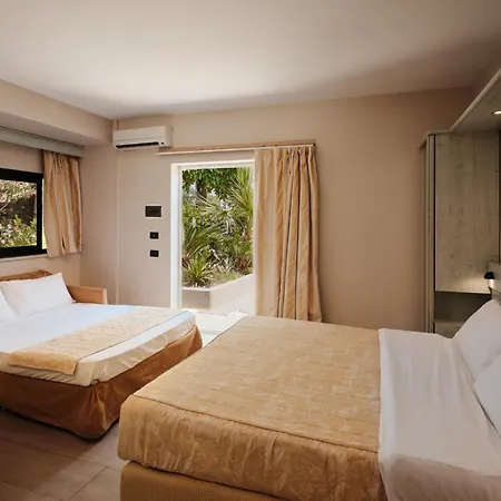 Acacia 4* Campofelice di Roccella