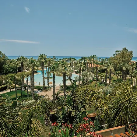 Hotel Acacia 4*